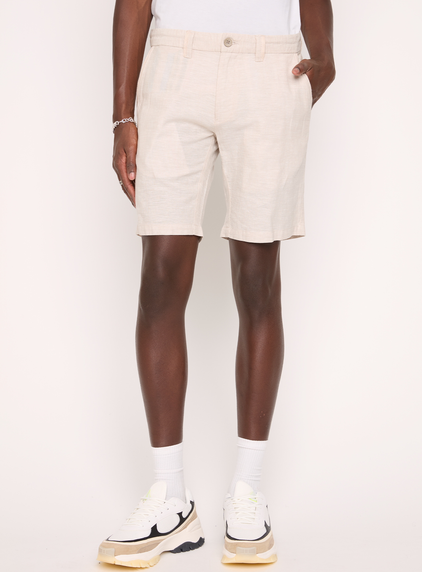 LIAM| Linen flat iron front shorts