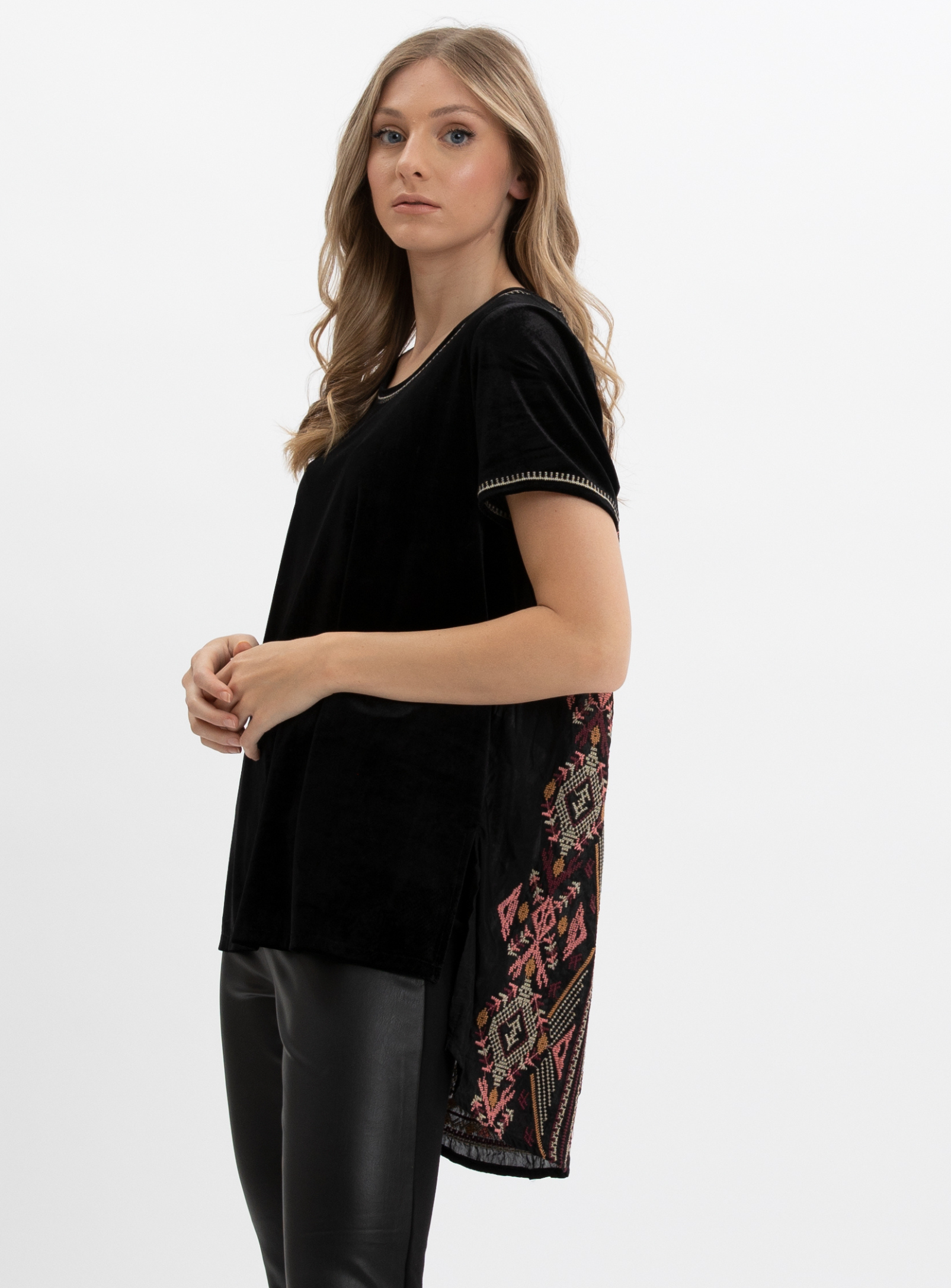 VANJI | Short sleeve velour top with jacquard back