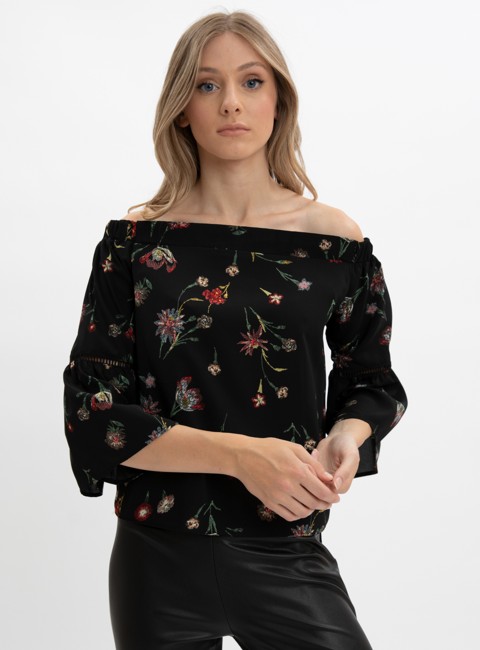 RU | Off shoulder floral blouse