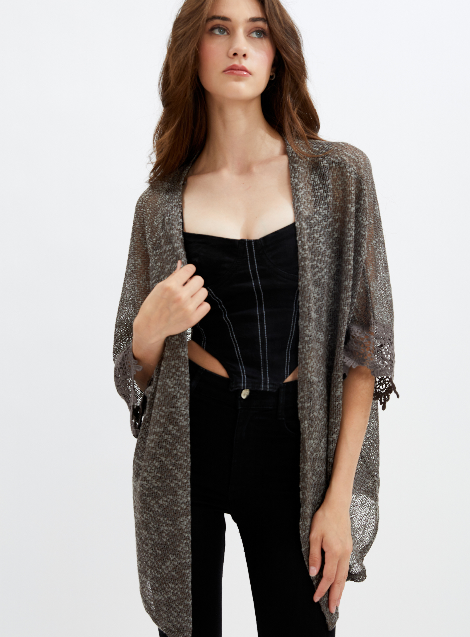 BRYANNA | Open Front Extended Crocher Lace Shoulders S/S Vest