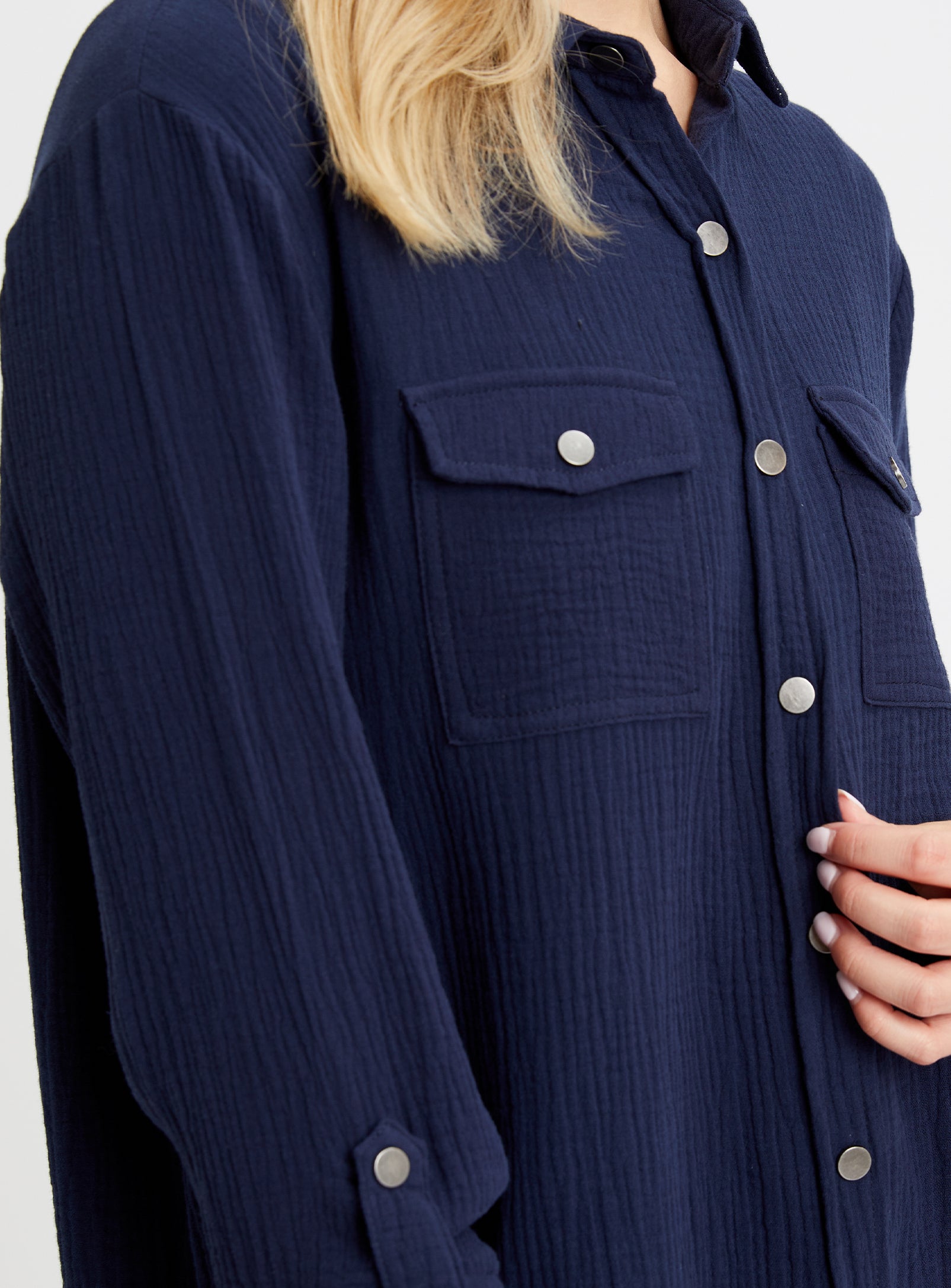 EUREKA | Buttoned up crepe shirt