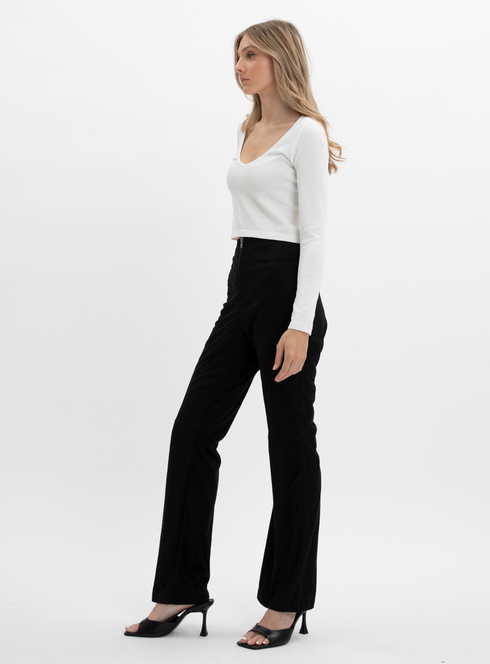 VICKY| Flare pant with zip